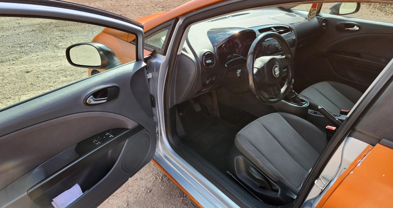 Seat Leon cena 7500 przebieg: 211600, rok produkcji 2006 z Brodnica małe 154